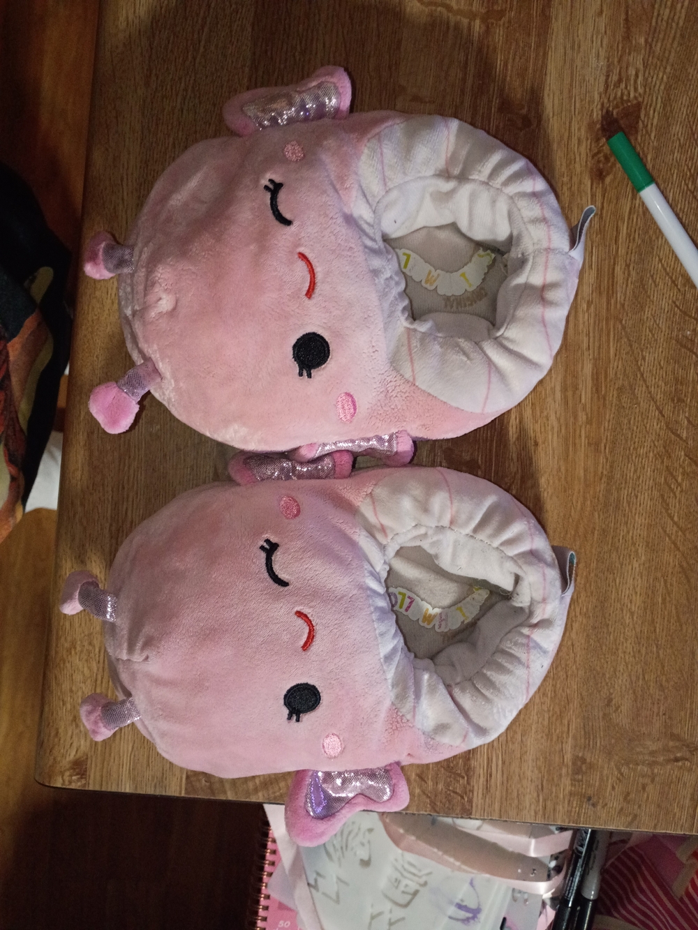 Squishmallows Pink Plush Character Kids Slippers Size 4 To 5
